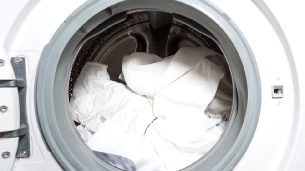 Lavaggio lenzuola in lavatrice: come fare?